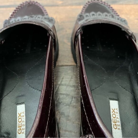 Geox Respira Blenda Kiltie Loafer in Burgundy Women's Size 36, US Size 6 EUC - Picture 11 of 12